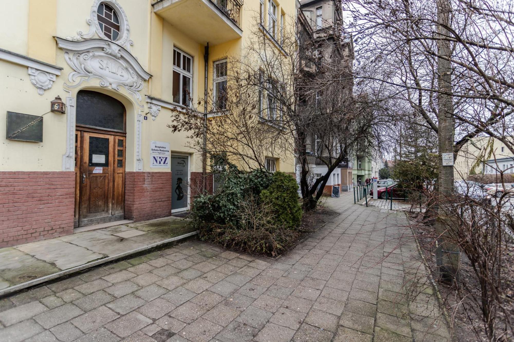 Nowoczesne I Stylowe Studia Very Berry W Poznaniu By Noclegi Renters Esterno foto