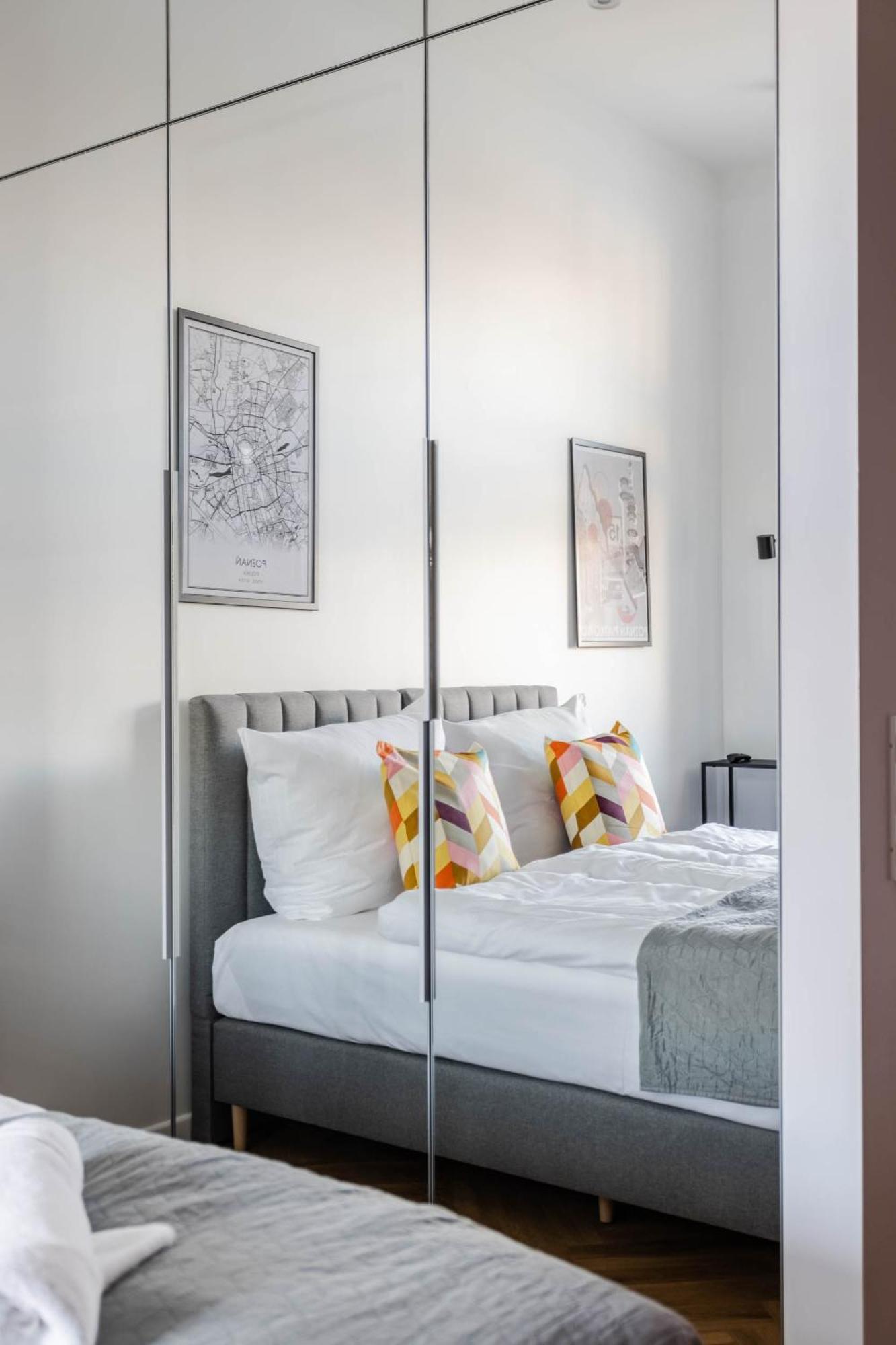 Nowoczesne I Stylowe Studia Very Berry W Poznaniu By Noclegi Renters Esterno foto